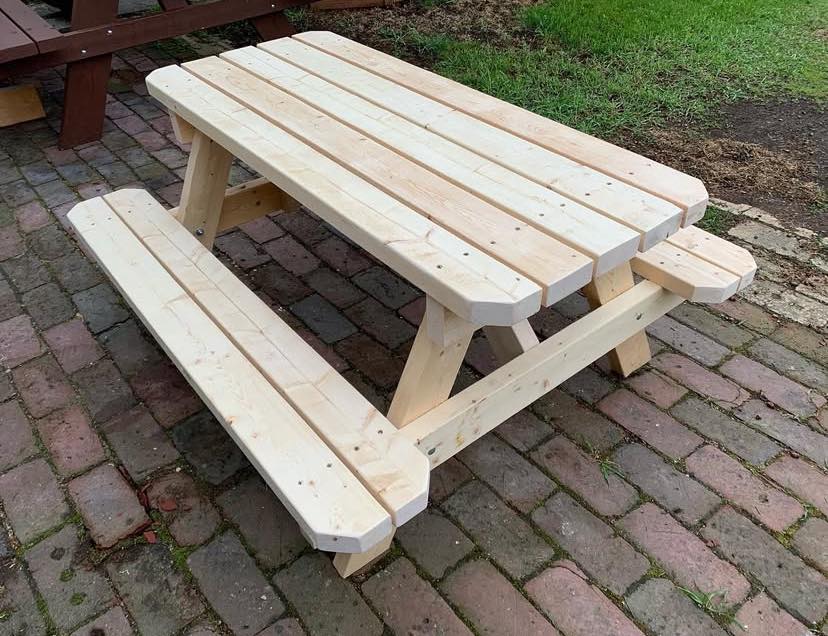 4' FULL DESIGN CHILD PICNIC TABLE - UNFINISHED