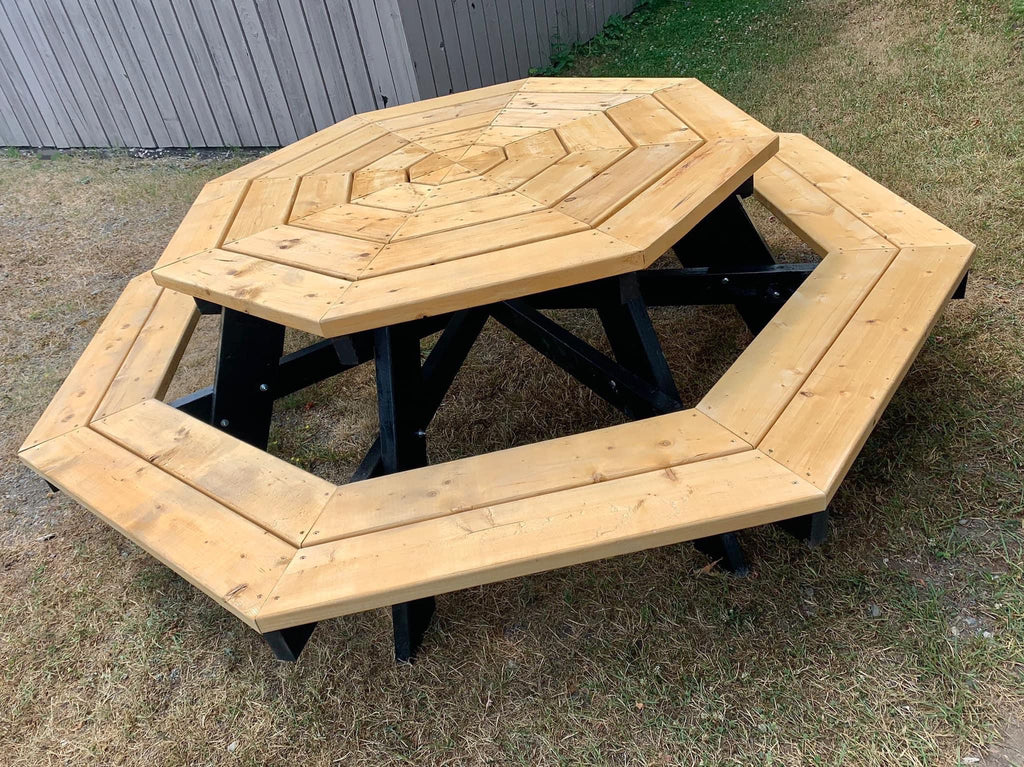 OCTAGON PICNIC TABLE - FULLY PAINTED